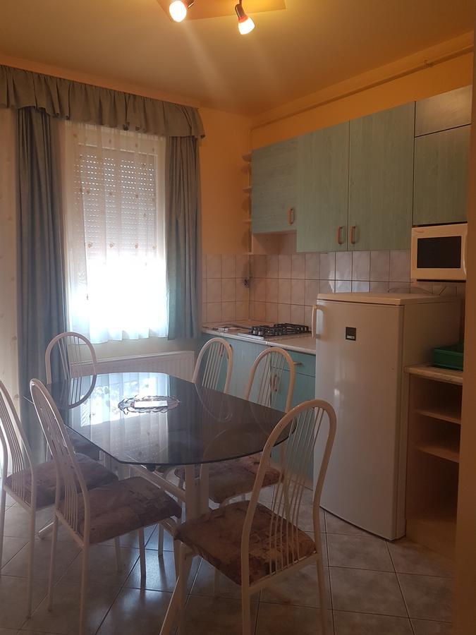 Апартаменты Richie Ii. Apartman Шиофок Экстерьер фото